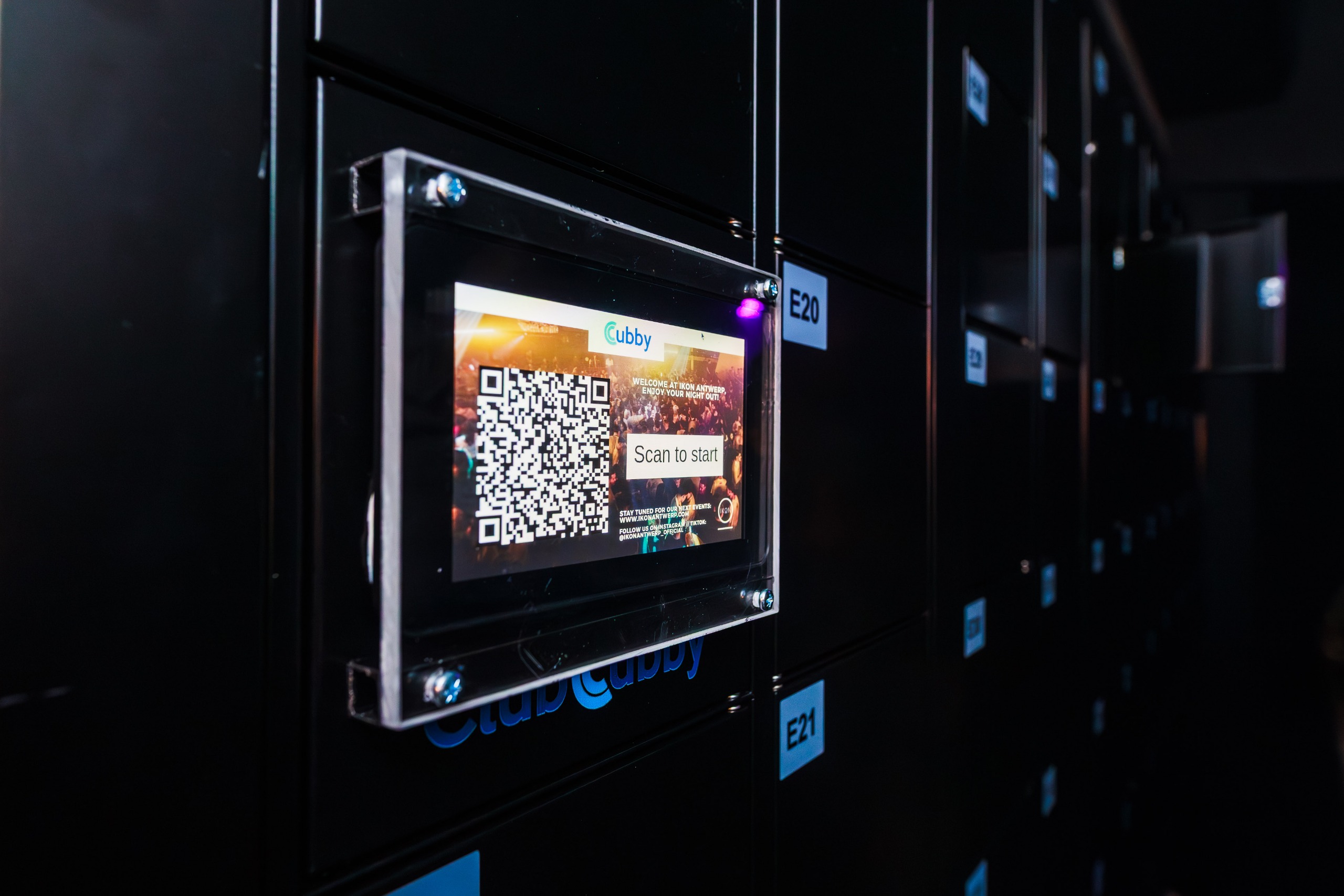 The real ClubCubby QR terminal installed at IKON Antwerp